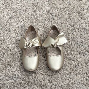Dream Pairs Gold Bow Kids Shoes